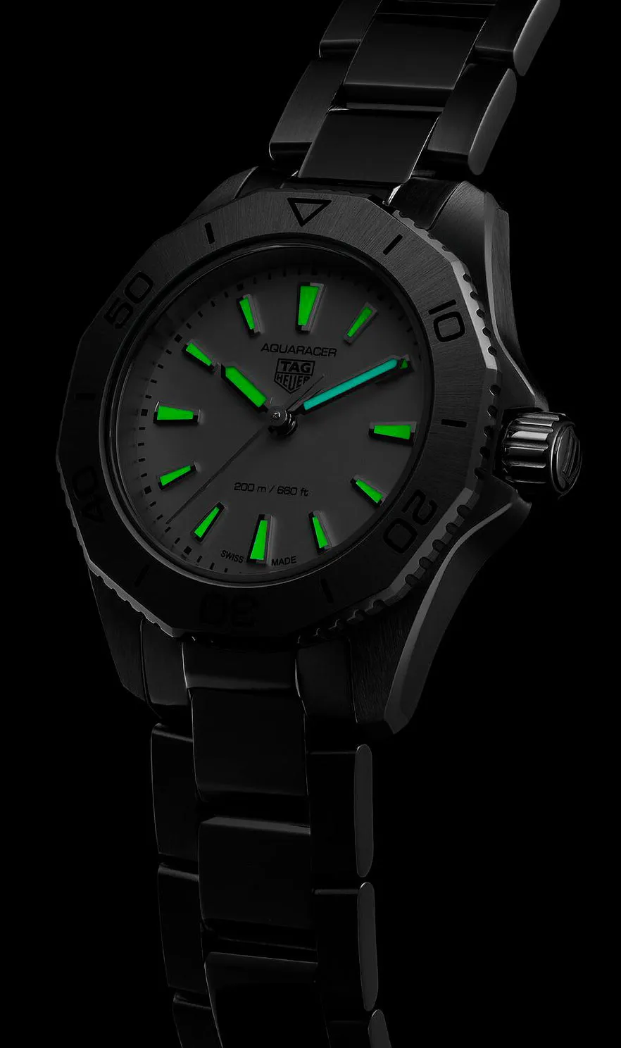 TH Watch Aquaracer ProFSsional 2